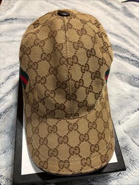 Gucci Tan Brown GG Monogram Cap with Green Red Web